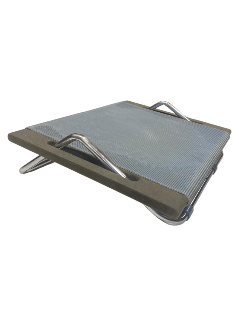 reposapies mesa