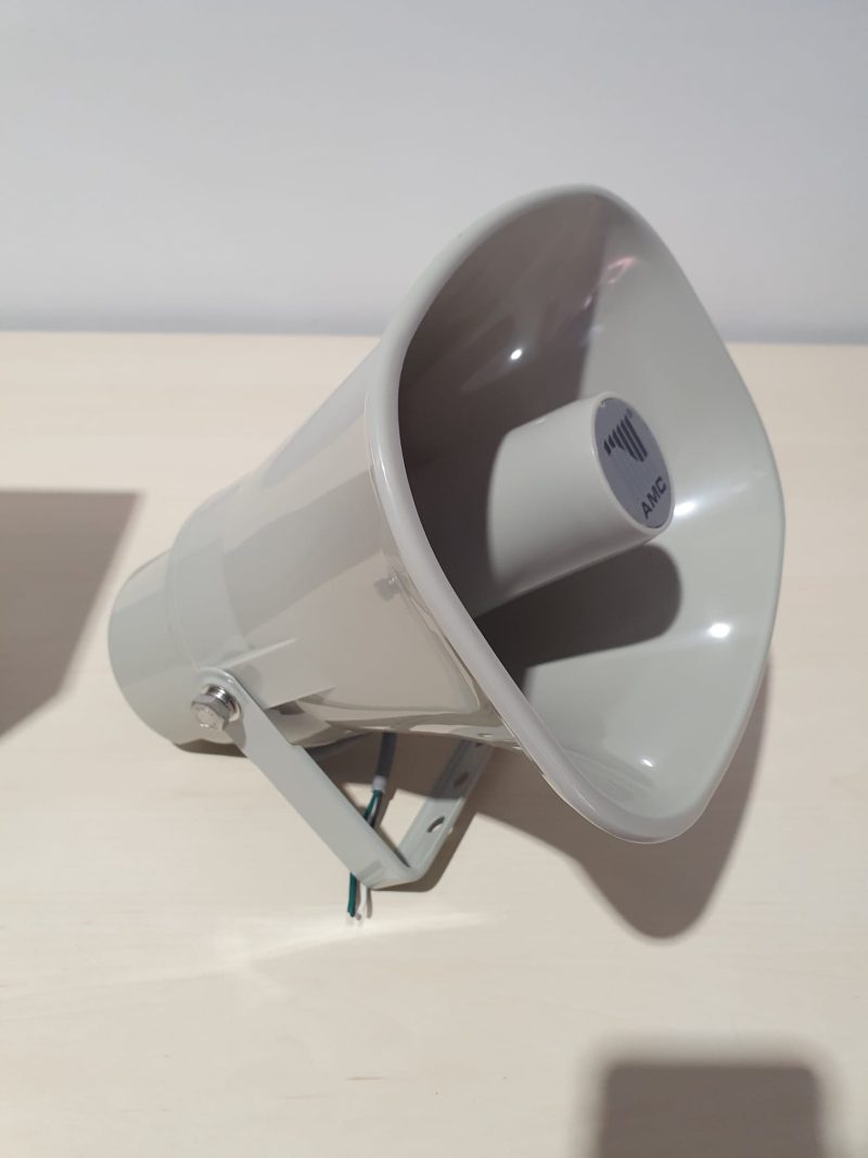 altavoz blanco