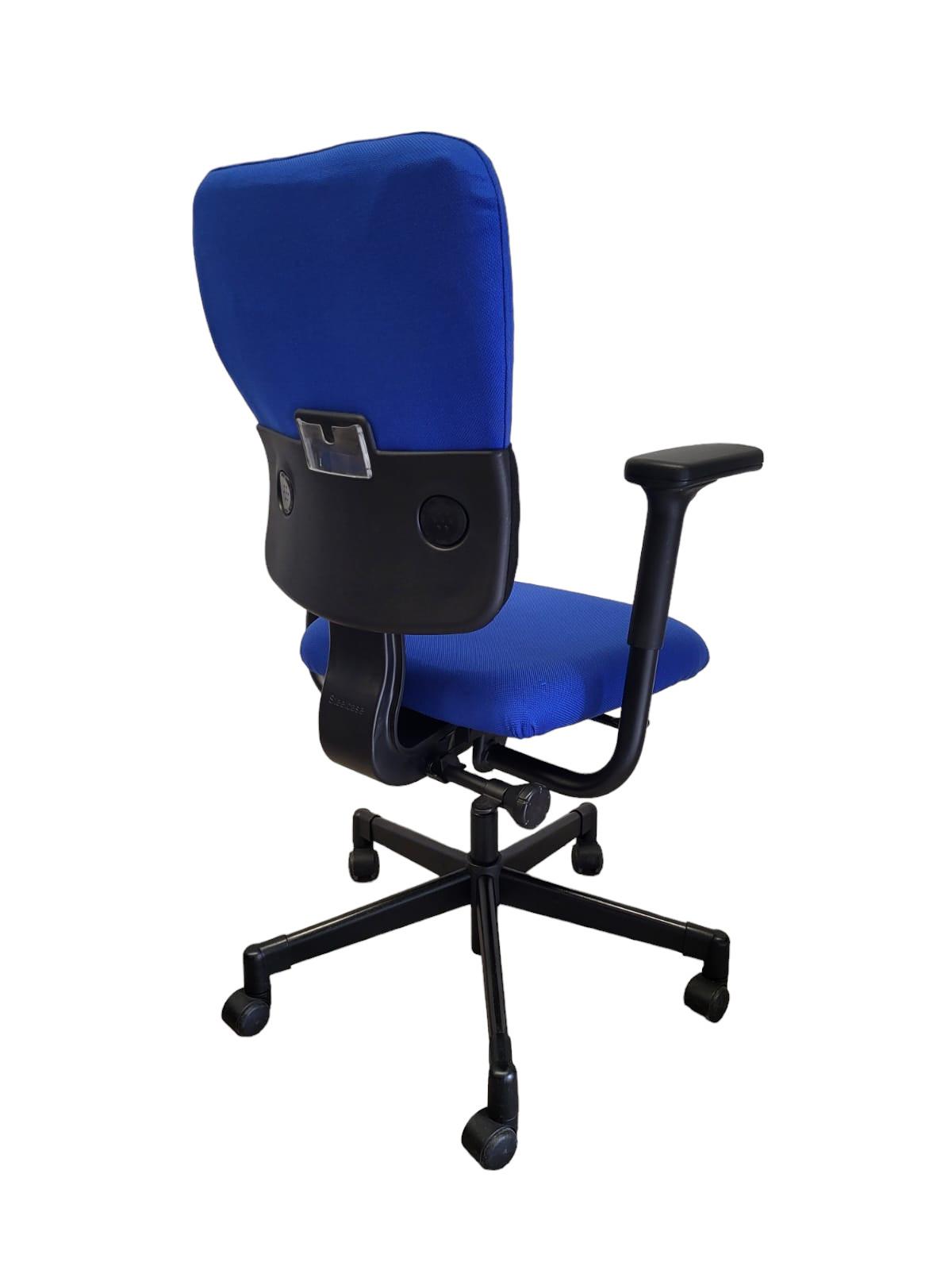 Silla de oficina Steelcase Lets be. Azul. Respaldo ajustable 3 Silla de oficina Steelcase Lets be. Azul. Respaldo ajustable - Imagen 3